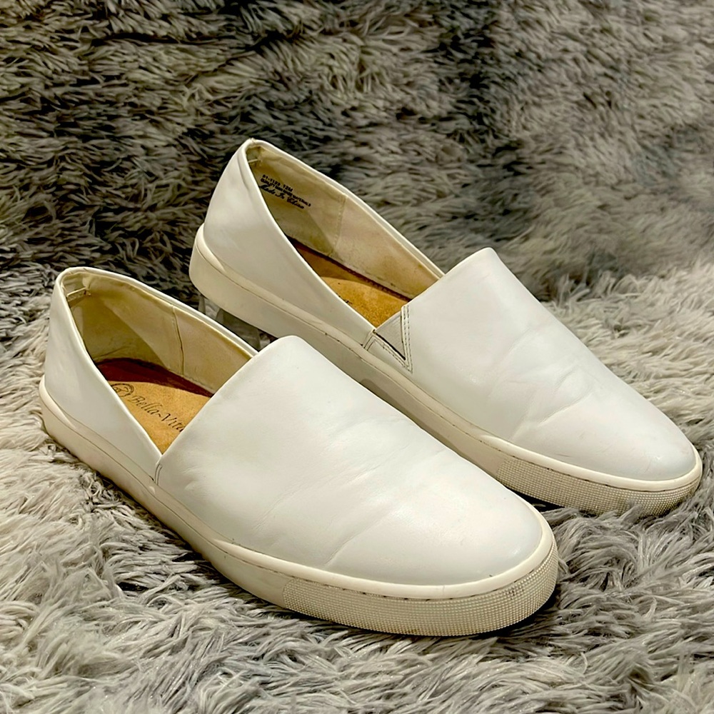 White Leather Classic Slip On, size 12